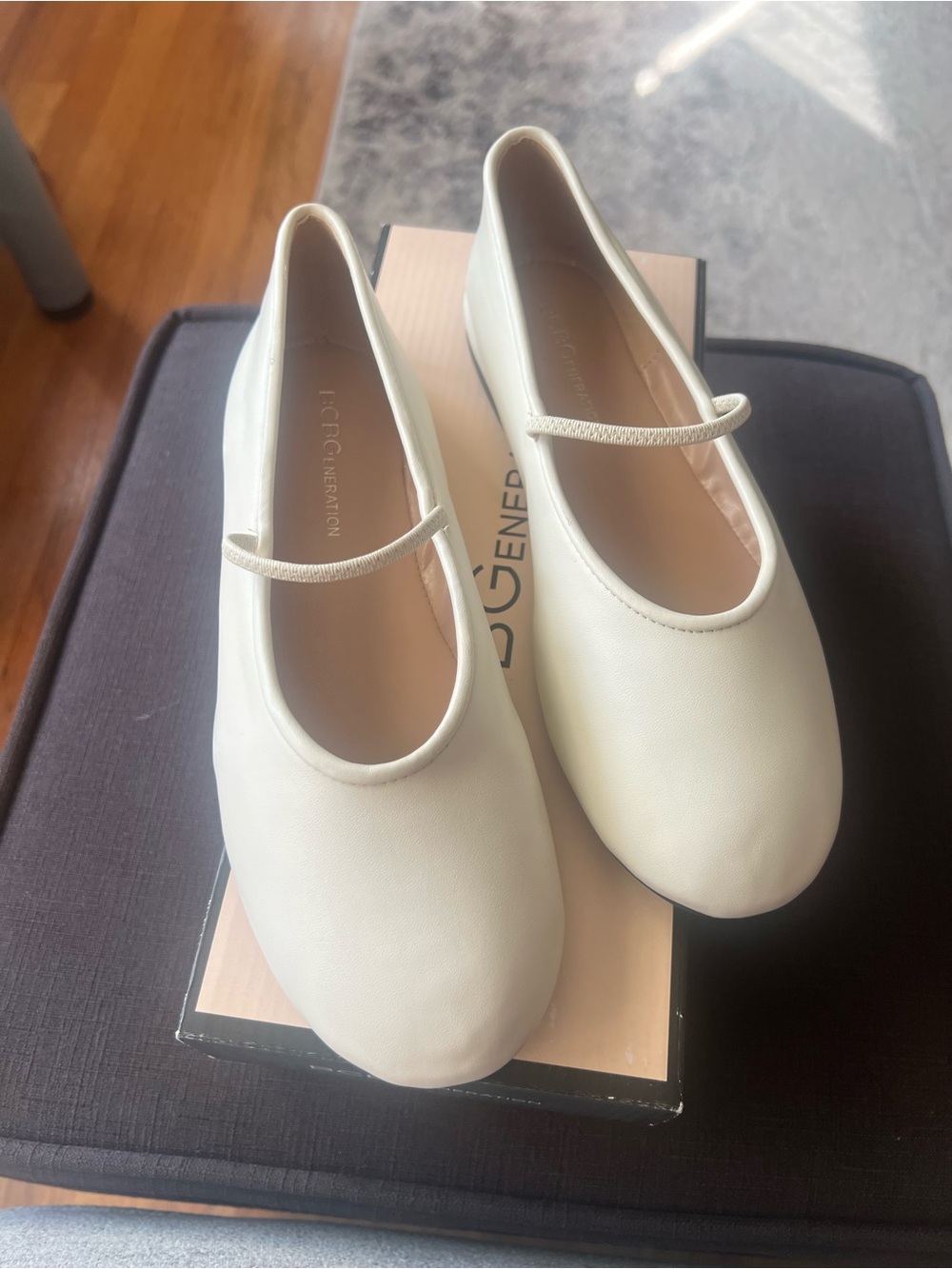 BCBGeneration Marzi Ballet Flats - Picture 8 of 9